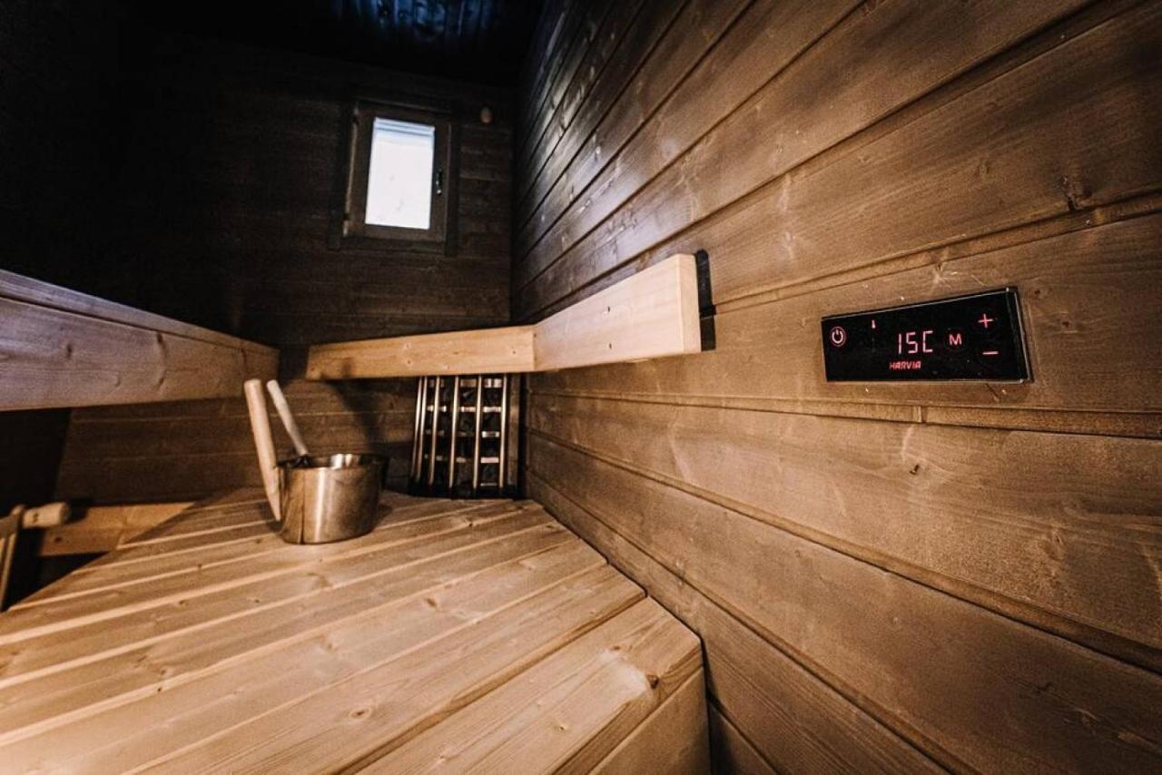 Sleepwell House Pyhaetunturi With Sauna Close To Lake Pelkosenniemi Exterior photo